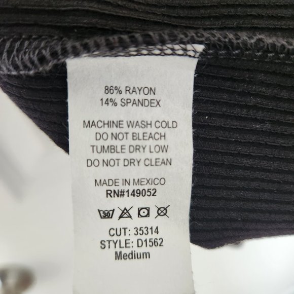 Black Bodycon Snatched Midi Dress FASHION NOVA - Picture 9 of 9